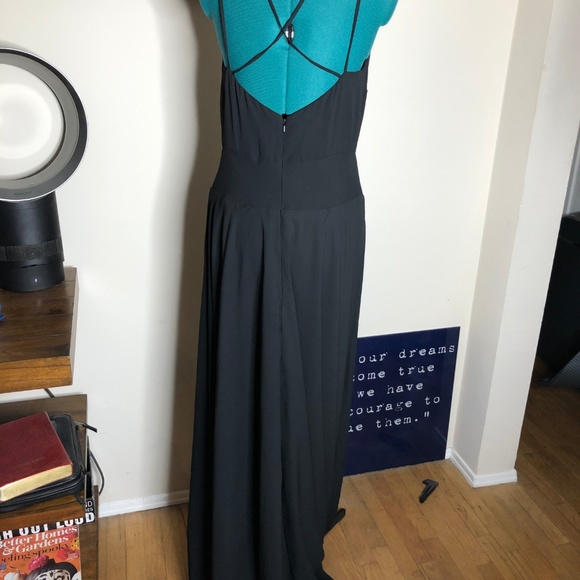 Fame and Partners Custom Evening Gown Size 6 - Picture 6 of 6